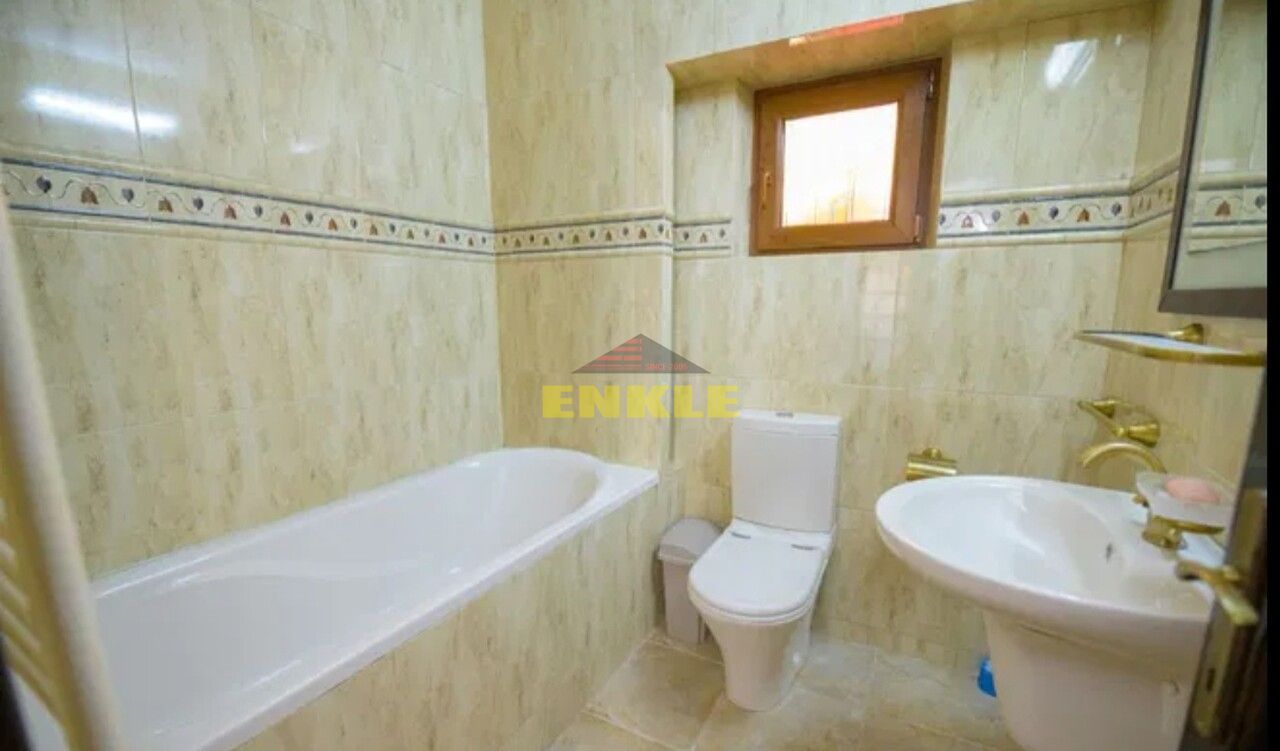 De vânzare apartament cu 4 camere decomandat, zona Bulevard - Poză 5