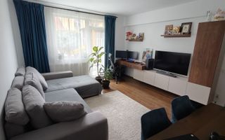Apartament 3 camere 77 mp, curte 75 mp 2 parcări, zona Apahida - Poză 1