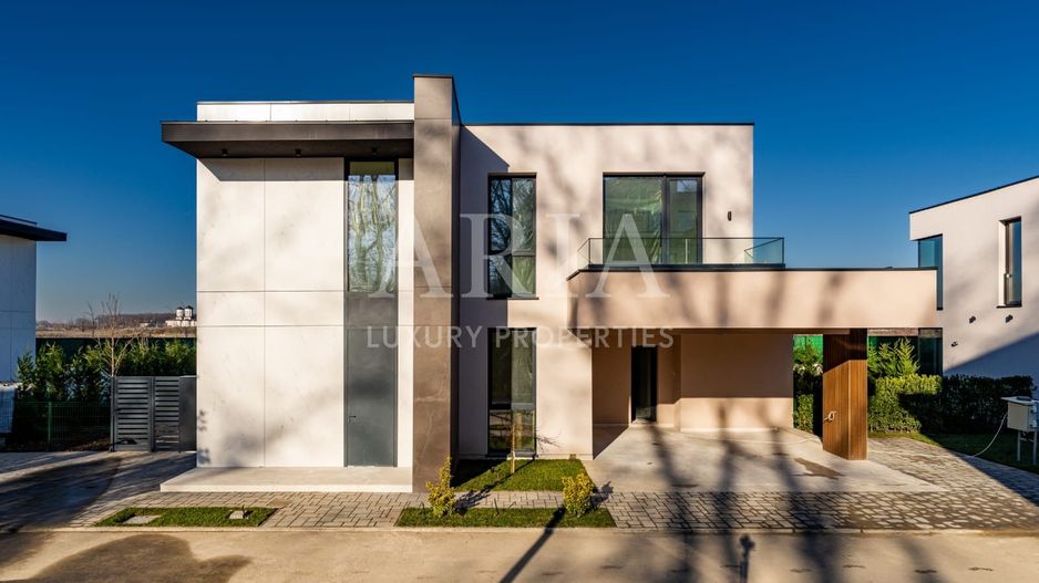 VILA EXCLUSIVISTA PADURE - Poză 14