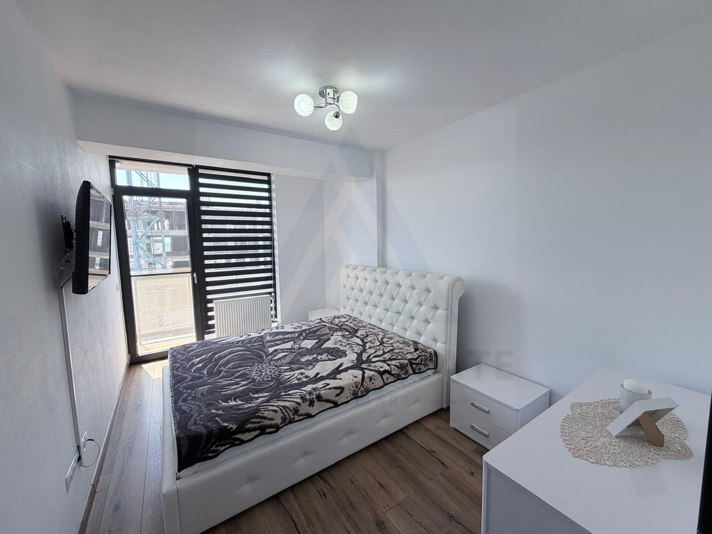 Apartament modern 80 mp  3 camere 2 balcoane  zona Doamna Stanca - Poză 7