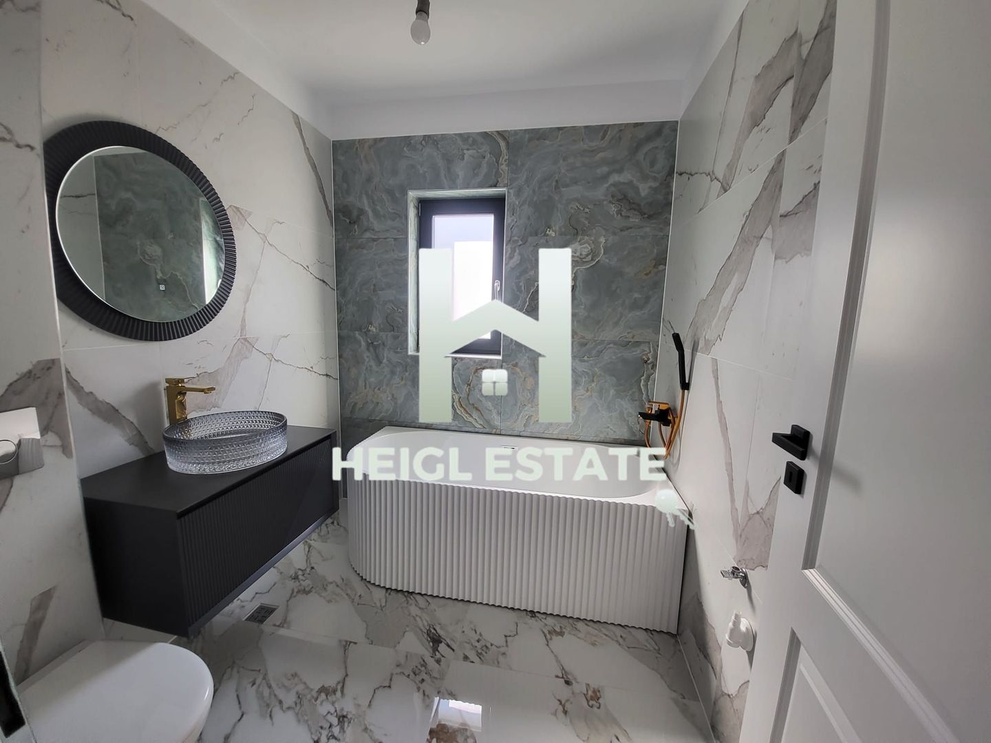 Duplex cu 4 camere in Mosnita Noua - Poză 4