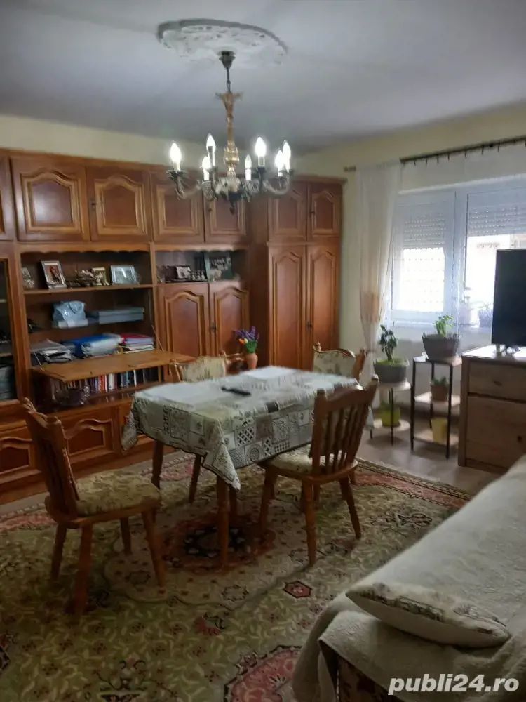 BRASADAS vinde ap 3 cam etaj 2/4 Carpati 2. - Poză 2