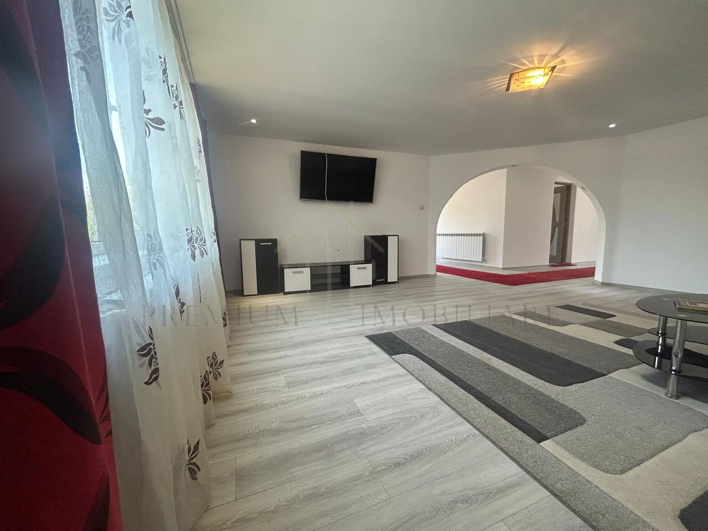 Casă de vânzare – Brătila, județul Bacău - Poză 4