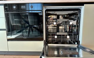 2 camere, 57 mp, Ansamblul Liberty Residential, parcare subterana - Poză 8