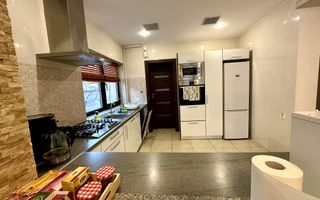 Casa 5 camere, Cartierul Gheorgheni, Curte, Garaj, Nicolae Titulescu - Poză 3