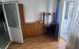 O camera mare libera in apt 3 cam Mircea pentru baiat - maxim 30 ani - Poză 2