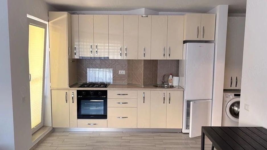 GARSONIERA - METALURGIEI, CENTRALA PROPRIE, LOC DE PARCARE, MODERN - Poză 2