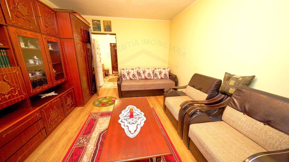42.5oo euro, apartament o camera LIBER!!!,  etaj intermediar Siderurg - Poză 1