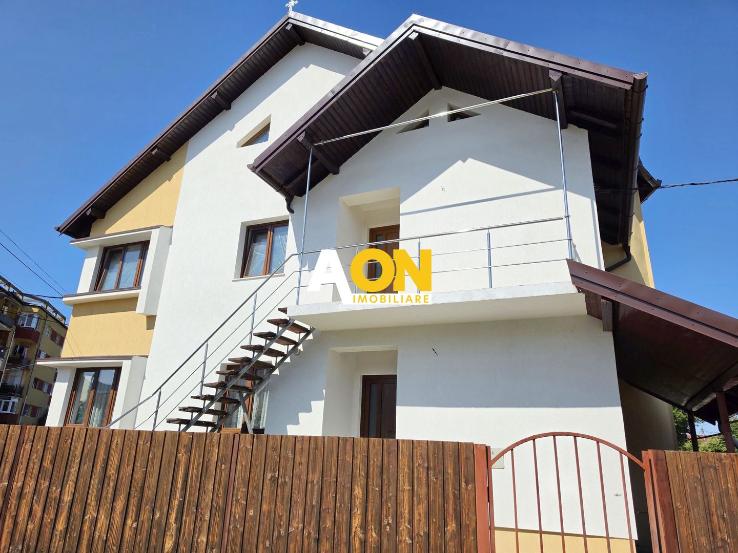 Spatiu birouri la casa, in curs de amenajare, 100 mp, Cetate - Poză 1