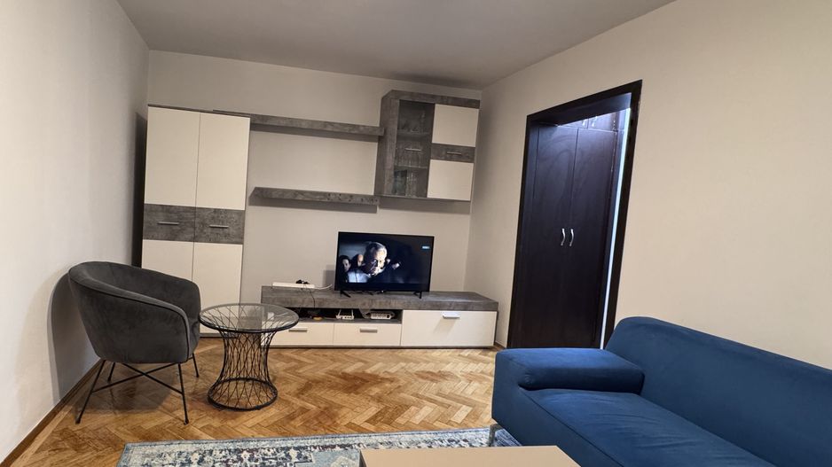 Apartament LUX 2 camere Calea Mosilor, bloc reabilitat - Poză 1
