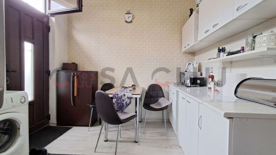 La Curte Comună, Posibilitate, Mansardare!! - Poză 3