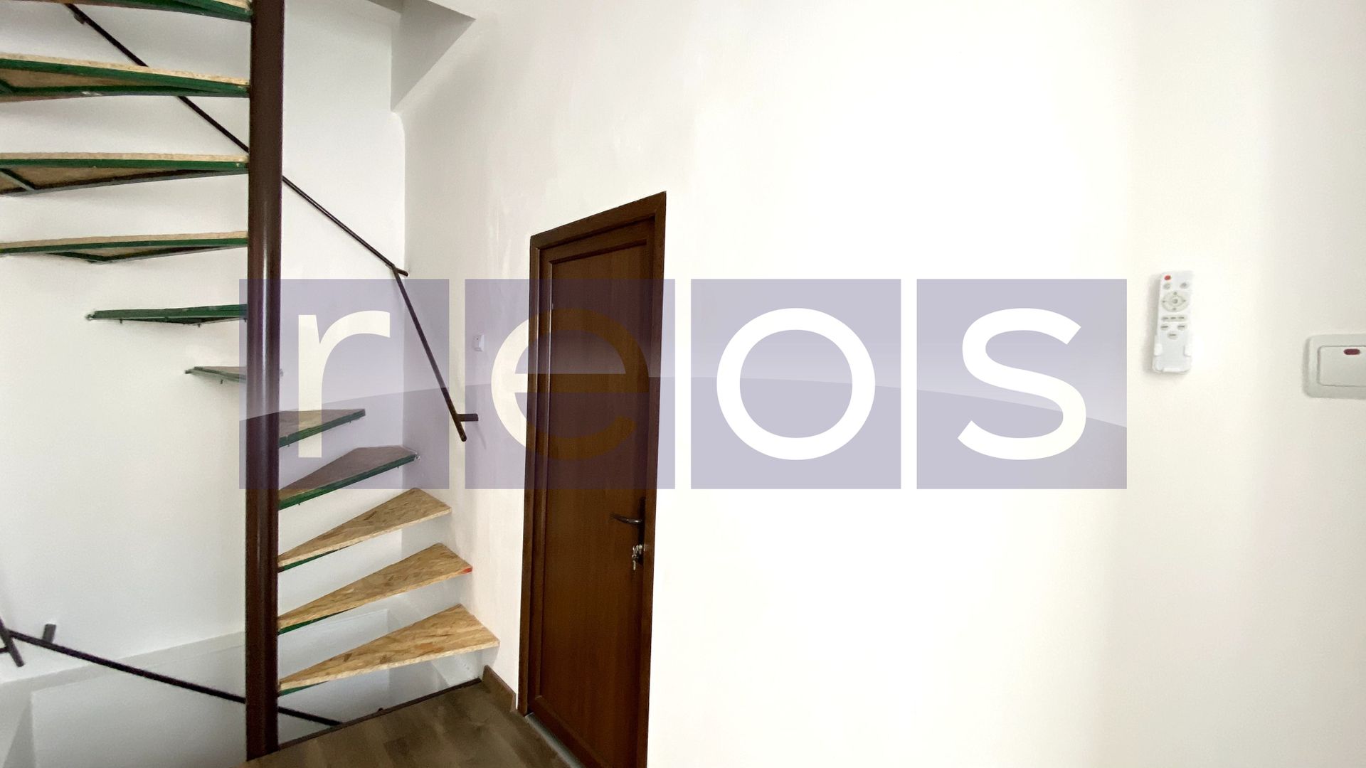DE VANZARE CASA 5 CAMERE | RENOVATA | TERASA | 2 INTRARI SEPARATE | ZONA UNIRII - Poză 9