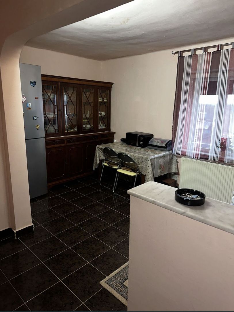 BRASADAS vinde etajul unei case in zona Botizului. - Poză 3