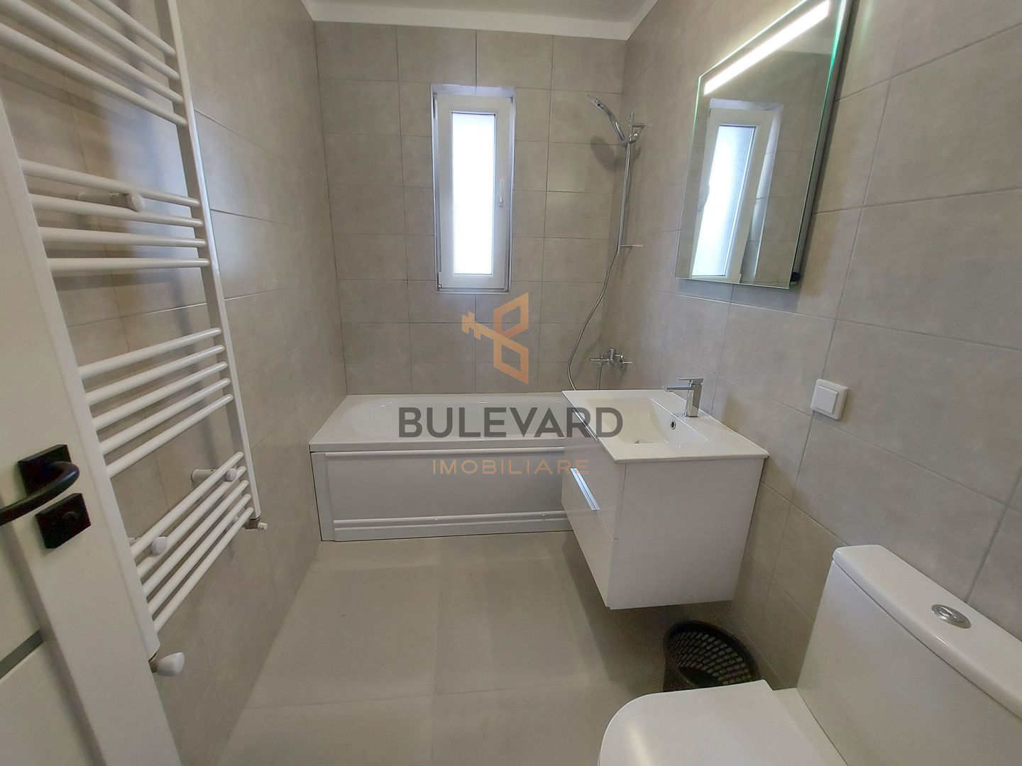 Apartament cu 2 camere decomandate in zona Piata Floresti! - Poză 9