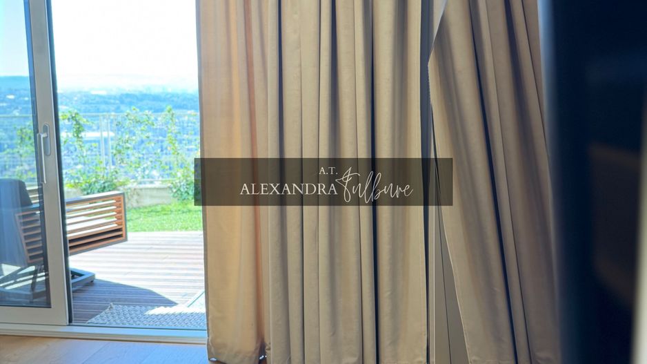 Apartament PREMIUM cu curte, terasă și lift cu acces direct în living - Poză 37