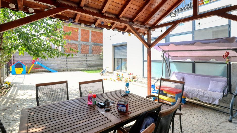 TUNARI- VILĂ MODERNĂ P+1- LA CHEIE! - Poză 37