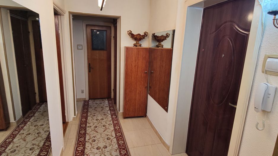 COMISION 0 | 4 camere Superb | Metrou Crangasi | Bloc 1986 - Poză 5