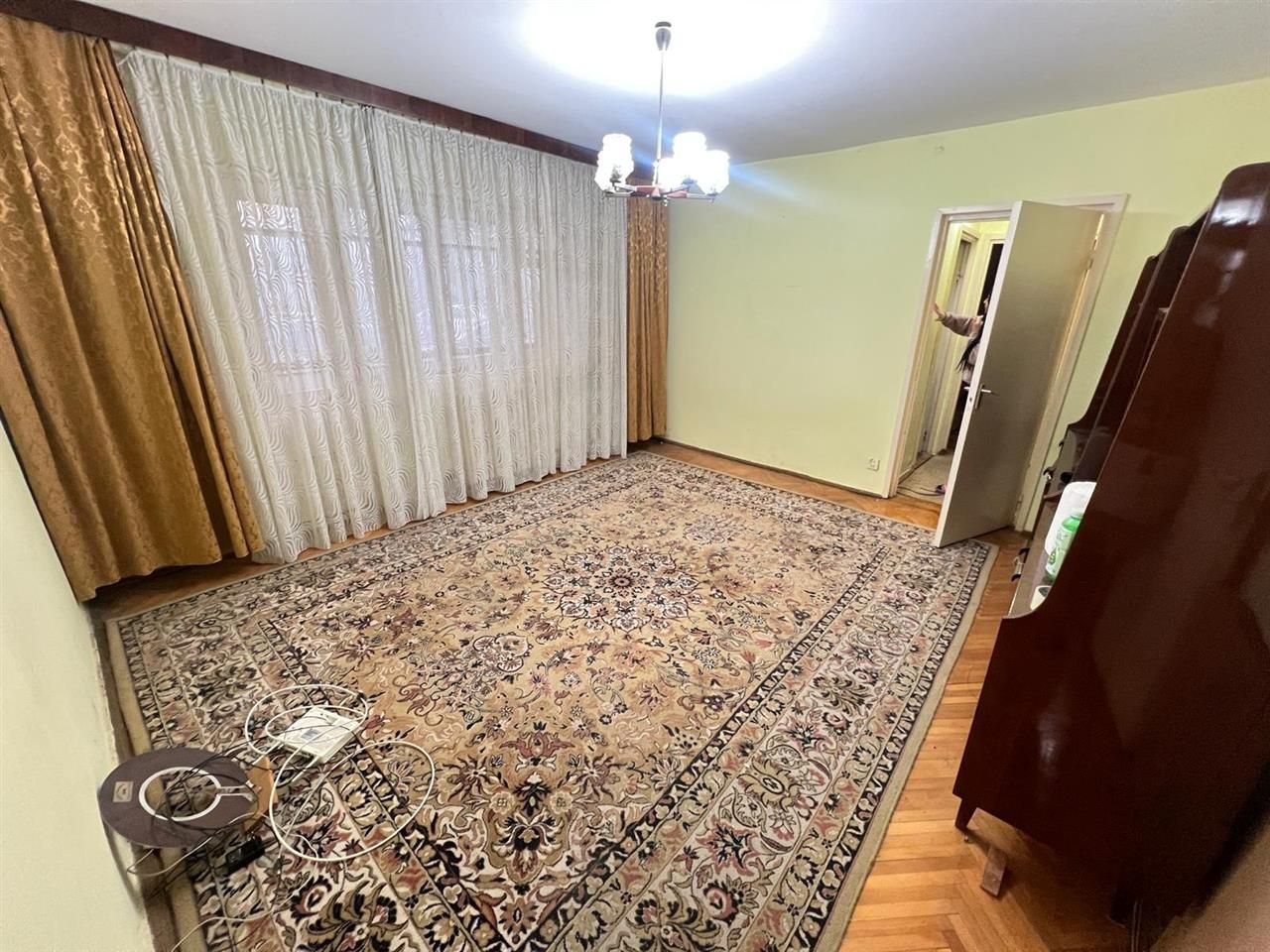 2 cam Girocului parter inalt  cu balcon - Poză 1