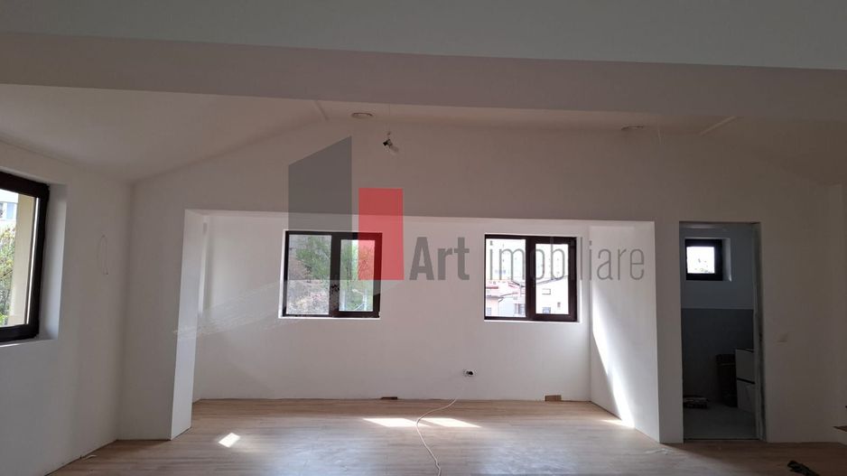 Spatiul "CAMBIANT" , spatiu in vila, intrare separata - Poză 5