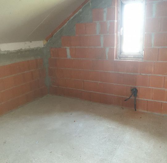 AZURA Imobiliare Pitesti - De Vanzare Casa Albota zona Luxor - Poză 14