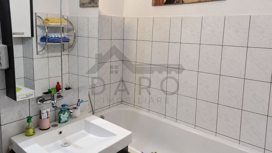 3 camere în Tg. Mureș care arată ca în poze - Poză 6