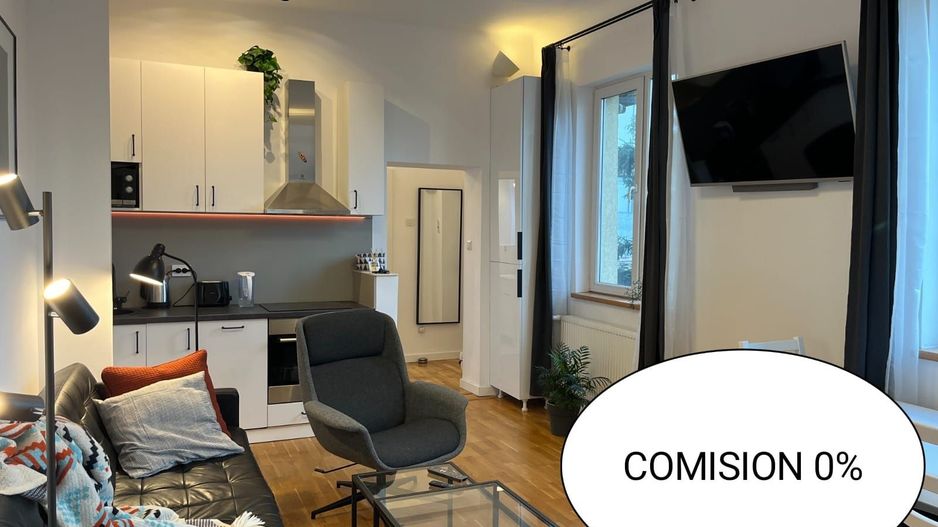 Apartament  3 camere, Centru Zona P-ta Muzeului Comision 0% - Poză 1