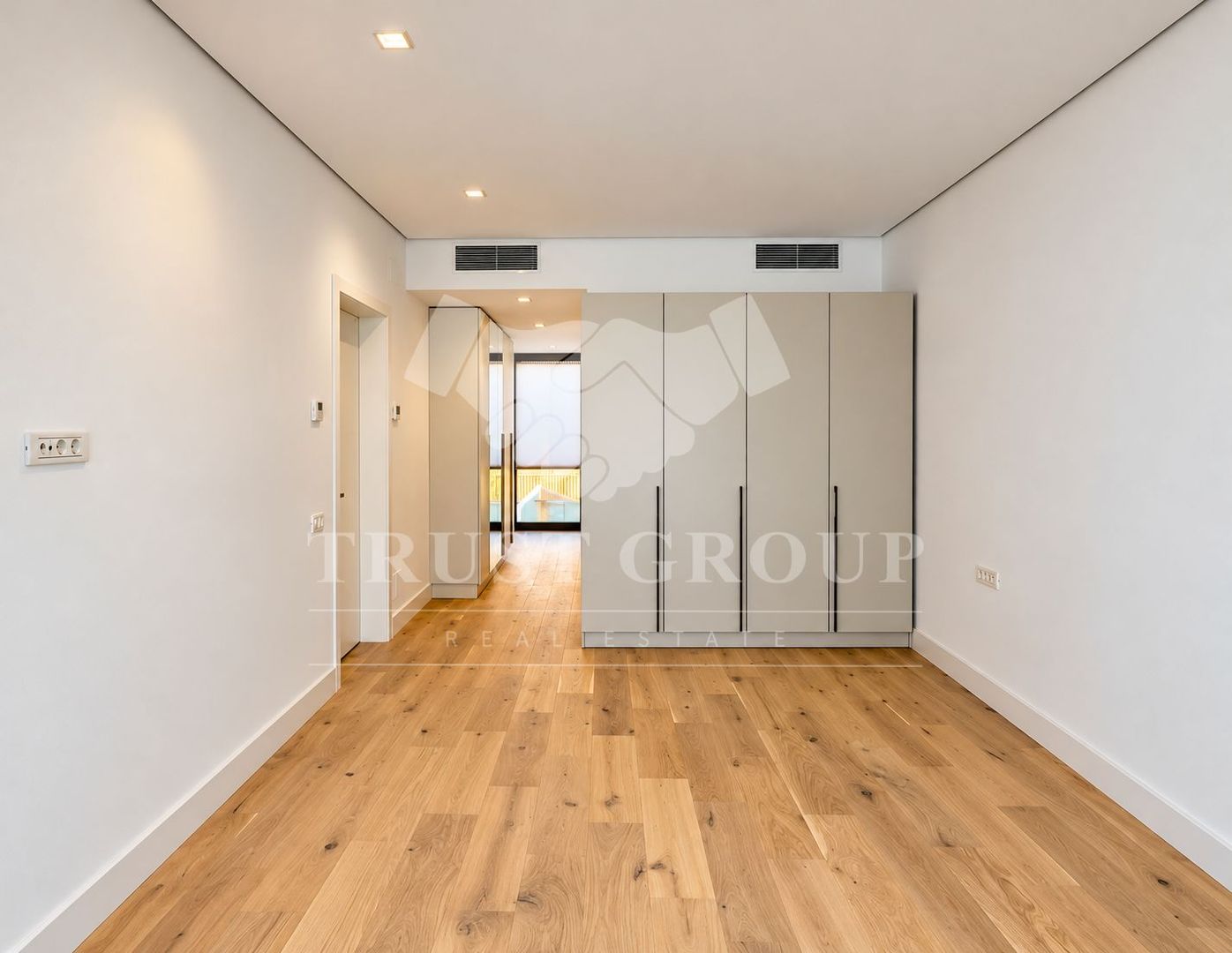 Vila Iancu Nicolae | Smart Home | 2026 | Curte libera 330mp - Poză 33