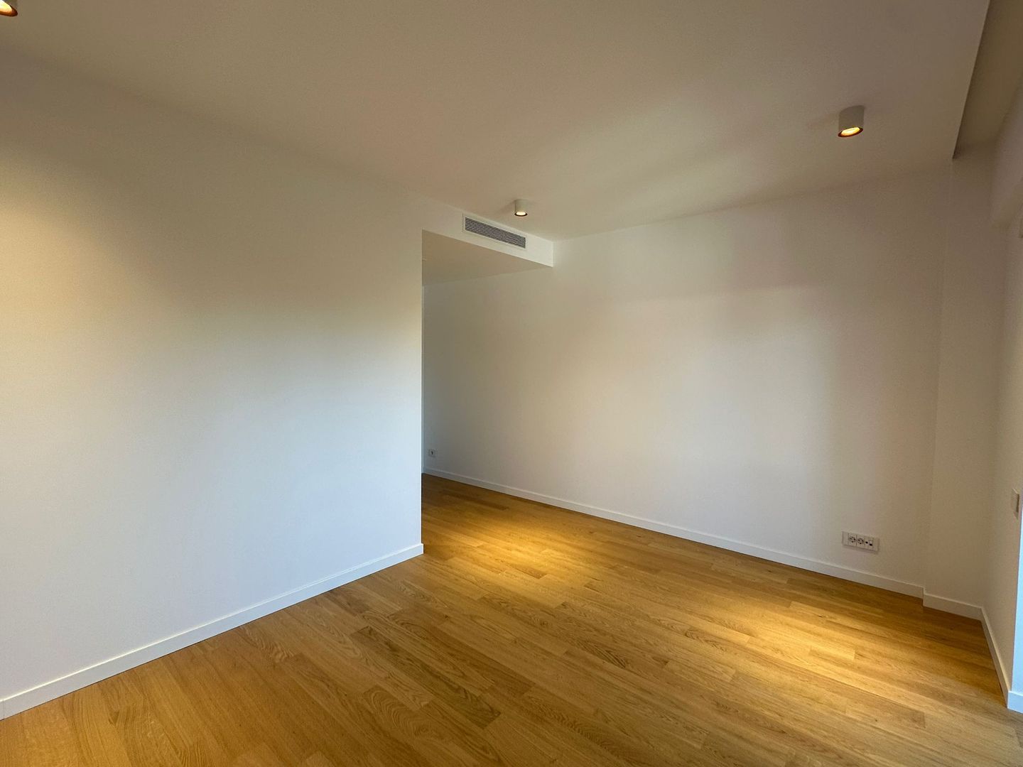 Apartament spatios 4 camere | Residence 5 - Poză 7