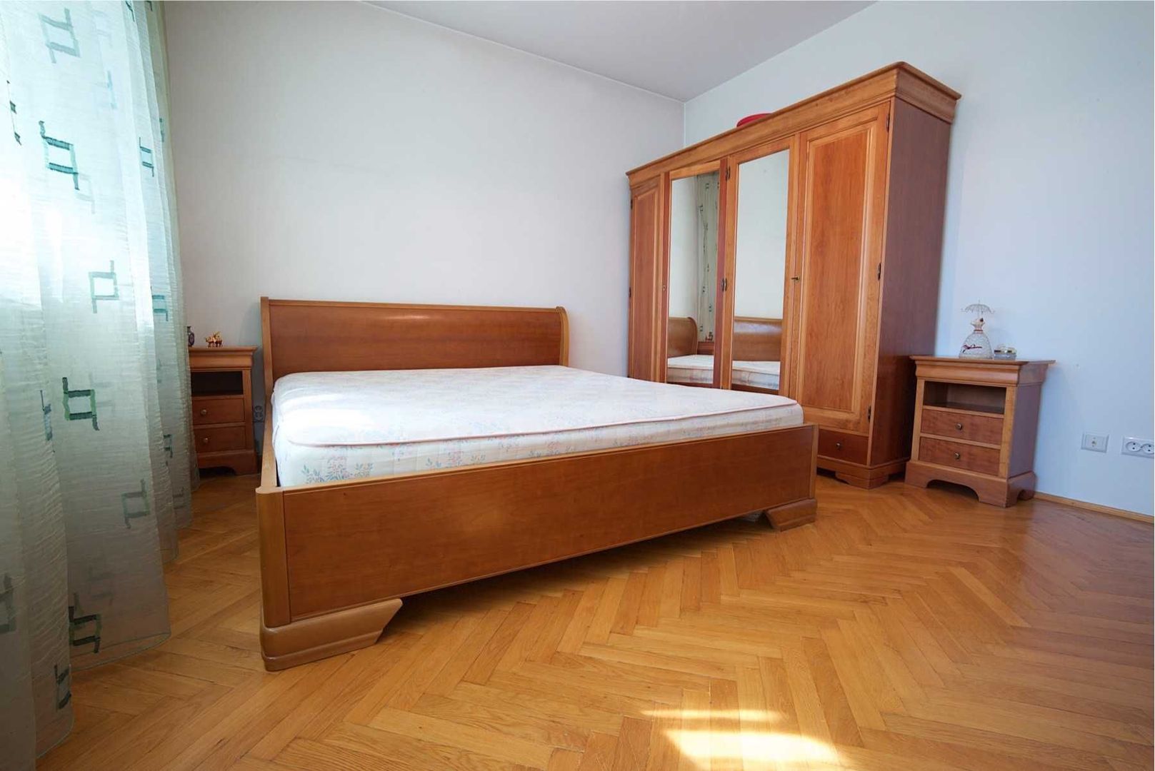Apartament  2 camere -  zona Drumul Taberei - Poză 5