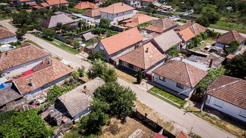 CASĂ ÎN HORIA - Poză 29