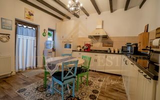 Cumpana - Casa Ideală pentru două familii. - Poză 6