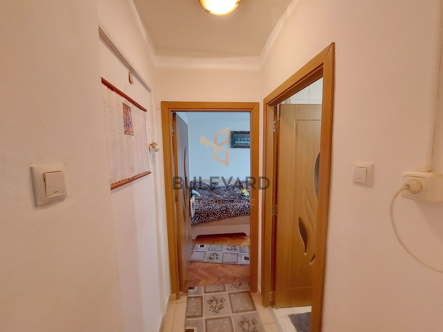 Apartament cu 2 camere,  52 mp,  zona strazii Peana! - Poză 6