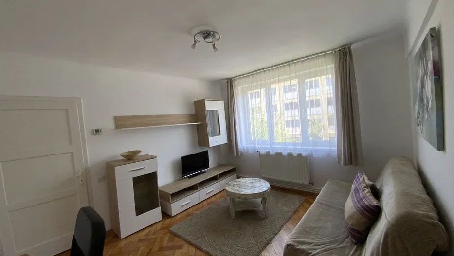 Cornisa - UMF - Apartament 2 camere - langa caminele studentesti - Poză 1