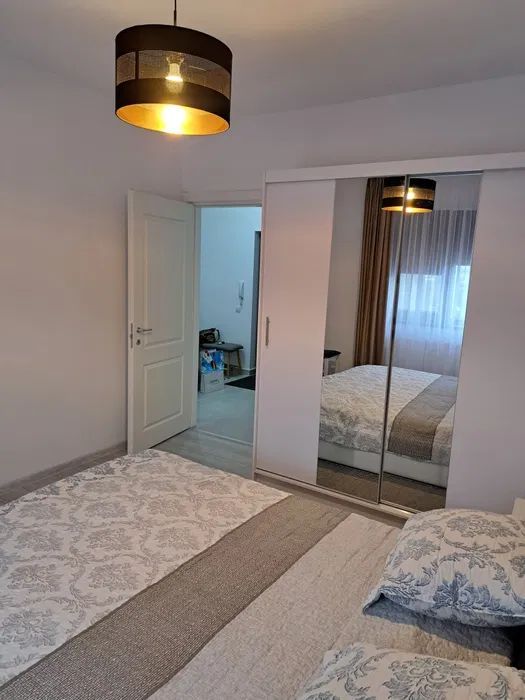 2 Camere, decomandat, balcon, mobilat/utilat, PARCARE INCLUSA, 5 minute Metrou - Poză 5