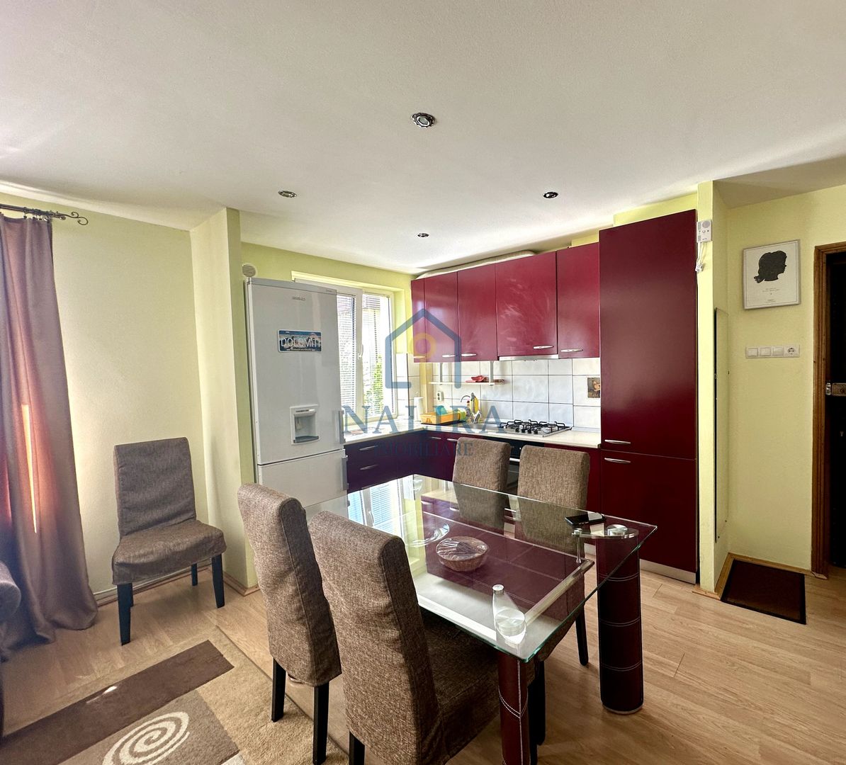 Apartament 3 camere de închiriat – zonă centrală - Poză 7