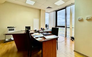 Spațiu pentru birouri langa Funshop Buziașului - Poză 5