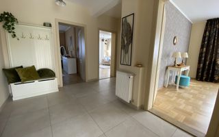 Apartament superb, 3 camere decomandate, terasa 42mp, VIEW - Poză 12