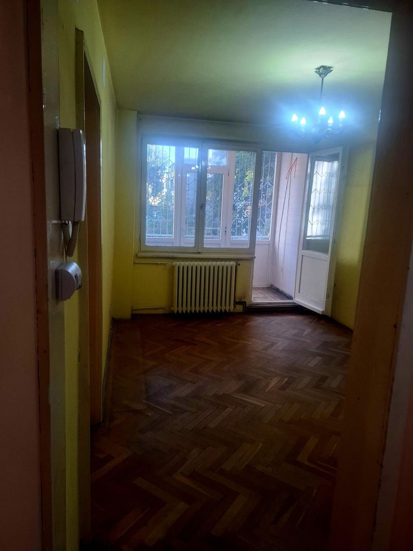 Apartament 3 camere ,90 mp,Punctele Cardinale - Poză 1
