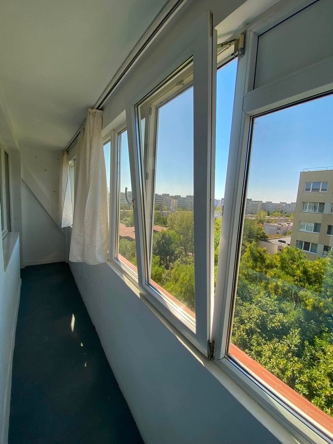 Apartament 2 camere in zona Drumul Taberei la 3 minute de metrou - Poză 8