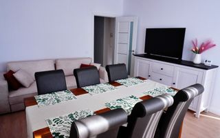 Apartament 3 camere, 2 băi, 2 balcoane, loc de parcare. - Poză 2