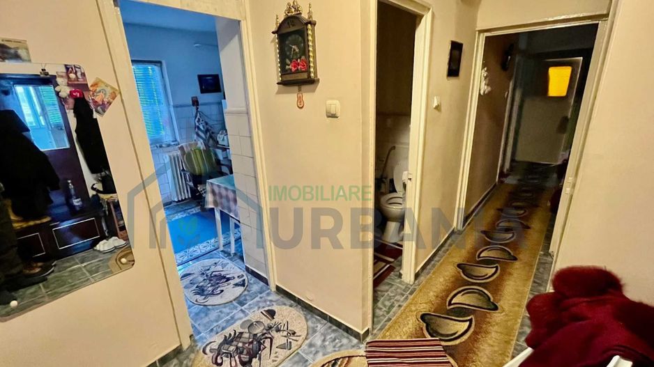 Apartament 3camere de vanzare - Poză 1