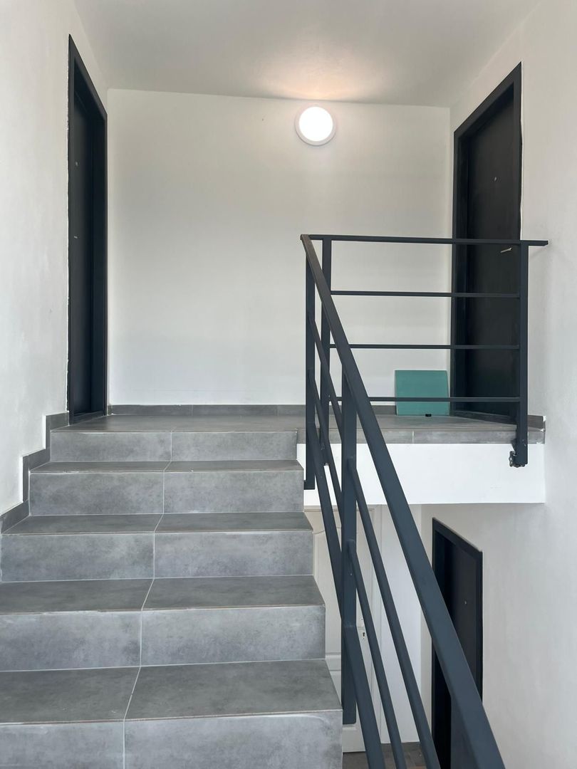 Studio cu vedere panoramică asupra Brașovului - Poză 8