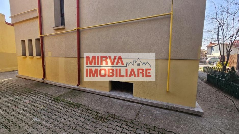 🏢 Spațiu de birouri modern – 5 camere, 3 băi – Zona Centrală, Ploieșt - Poză 100