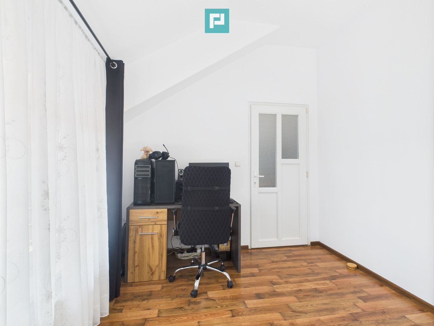 Apartament deosebit cu 3 camere , zona Fratelia - Poză 21