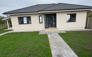 Casa Individuală -4 camere - 2 băi - Poză 1