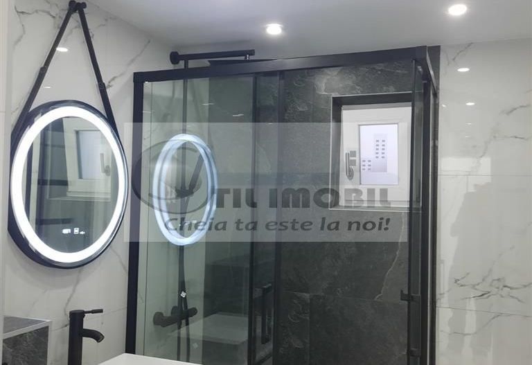 LUX APARTAMENT 2 CAMERE DECOMANDAT PODU DE FIER - Poză 2