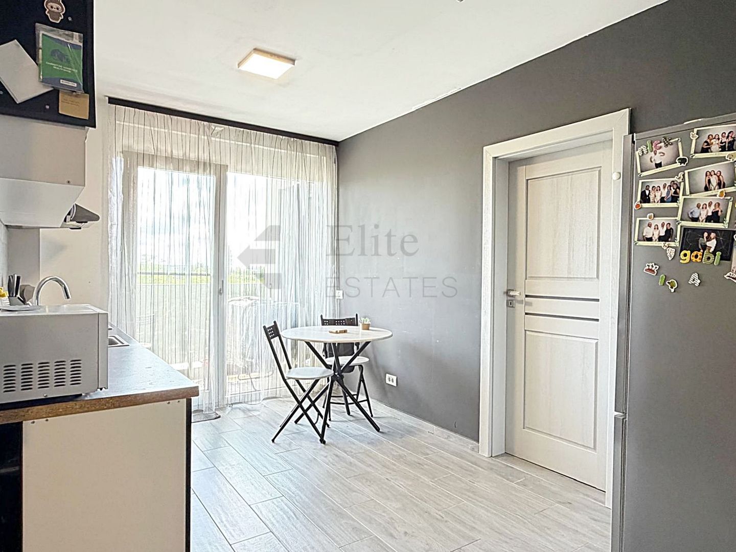 Apartament nou cu 2 camere de vanzare in zona Universitatii - Poză 1