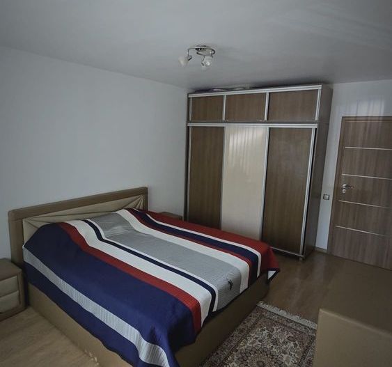 Apartament 3 camere de inchiriat , 2 locuri de parcare - Poză 6