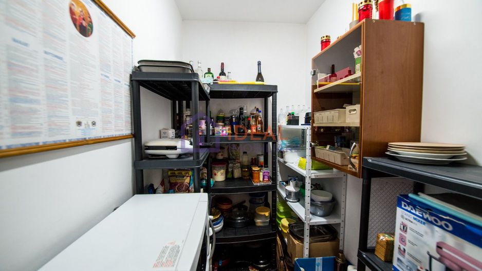 Casa Individuala cu 8 camere si 430 mp de curte, zona Calea Poplacii - Poză 20