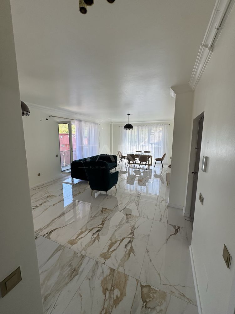 Apartament premium cu 3 camere, 2 parcări subterane. - Poză 2